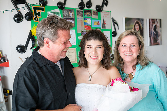 20170617-MG Grad Party-049.jpg