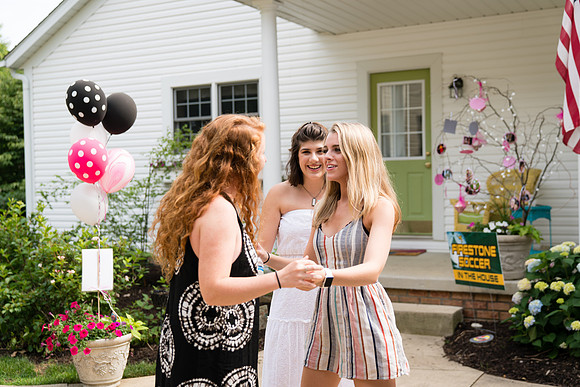20170617-MG Grad Party-066.jpg