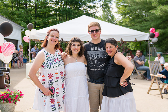 20170617-MG Grad Party-083.jpg