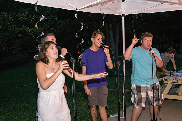 20170617-MG Grad Party-089.jpg