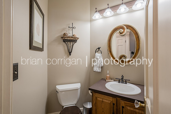 20170531-871 Ashbrooke Way-351-HDR.jpg